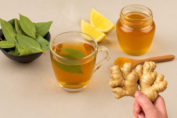 🌿 “Té de laurel y jengibre con miel: el secreto ancestral para desintoxicar tus pulmones”