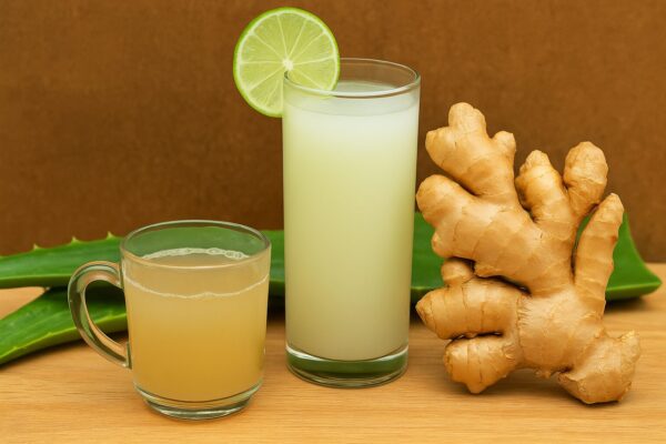 El secreto del agua de aloe vera con jengibre: 15 razones que cambiarán tu salud